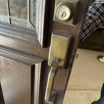 Peaks Locksmith - Rekey deadbolt - Keys & Locksmiths Near Me - Mountain View, California