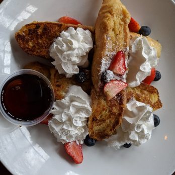 Shaw's Tavern - French toast - Gastropubs Near Me - Washington, DC, District of Columbia