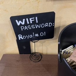 Free wifi Free wifi