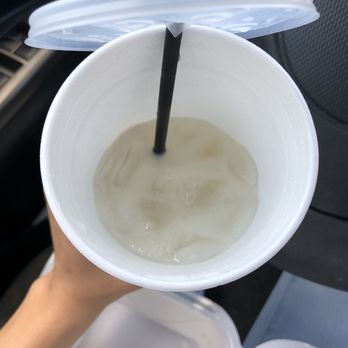 Doña Arepa - Jugo de guanábana! - Venezuelan Near Me - Greenacres, Florida