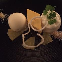 Lekr - Dessert met kokos in de hoofdrol.