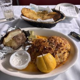 Flounder Stuffed with Crabmeat Stuffing