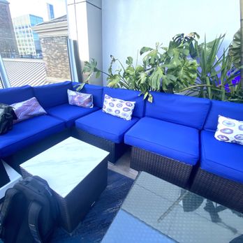 BLU 33 Rooftop - BLU 33 Rooftop - Cocktail Bars Near Me - New York, New York
