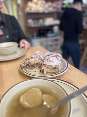 Schneider Deli River North by null