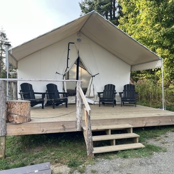 Bear Rock Adventures - Mountain View grand tent - ATV Rentals/Tours Near Me - Pittsburg, New Hampshire