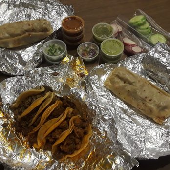 Doty's Tacos - Burritos and carne asada, al pastor and chorizo tacos - Mexican Near Me - Gardena, California