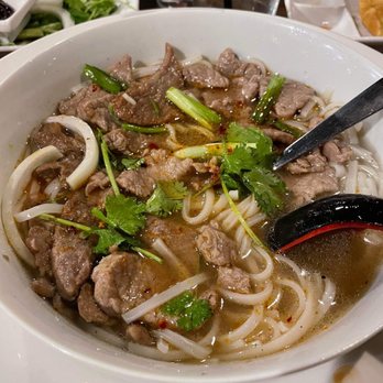 Shanghai Bistro - Beef Pho - Sushi Bars Near Me - Eau Claire, Wisconsin
