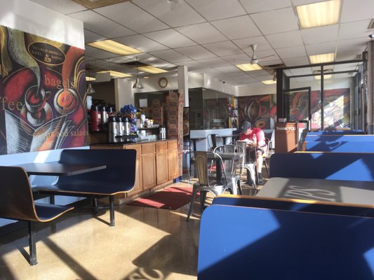 Great American Bagel-Free parking by null