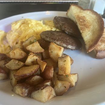 Republic Social House - Brunch a Social Republic - American Near Me - Atlanta, Georgia