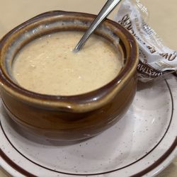 Big Steer Restaurant & Lounge - Clam chowder