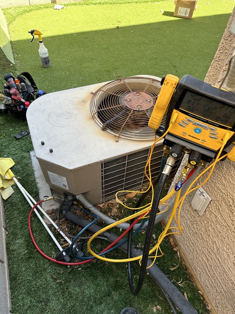 Slide of CaliFam Services