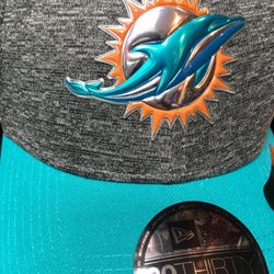 Dino's Sports Fan Shop