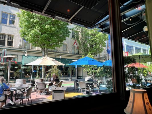 McMenamins Hal's Café by null