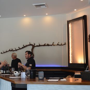 E16 Winery - Tasting Room - Wine Tasting Room Near Me - Somerset, California