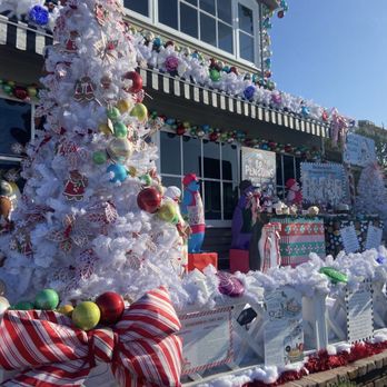 Balboa Island - Beaches Near Me - Newport Beach, California
