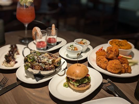 Granger's Restaurant & Bar by null
