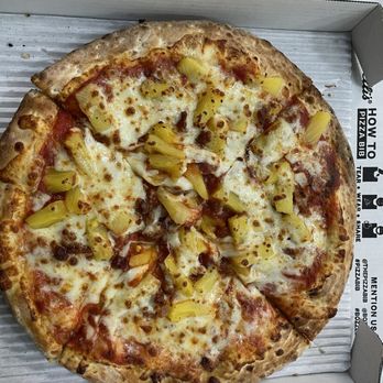Bozzelli's Italian Deli-Spring Mall - Italian Near Me - Springfield, Virginia