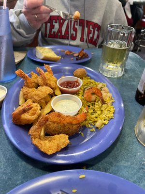 Capt. Benny's by null