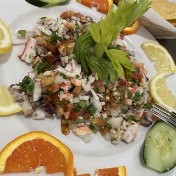 Los Primos Restaurant Y Taquería - Tostada de ceviche (the tostadas come separately). - New Mexican Cuisine Near Me - Fresno, California