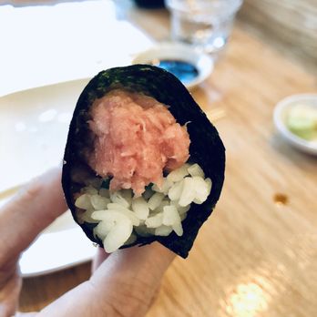 Hando - Toro handroll - Sushi Bars Near Me - Houston, Texas Hando - Toro handroll - Sushi Bars Near Me - Houston, Texas
