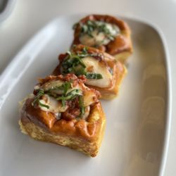 Standard Service - Heath - Meatball sliders