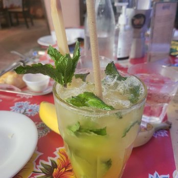 Moreno's Cuba - Passion fruit Mojito - Cocktail Bars Near Me - Miami Beach, Florida