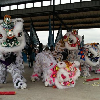 Revolver Brewing - Traditional Tiger Dance for Chinese New Year Celebration at Revolver Brewery - Breweries Near Me - Granbury, Texas Revolver Brewing - Traditional Tiger Dance for Chinese New Year Celebration at Revolver Brewery - Breweries Near Me - Granbury, Texas