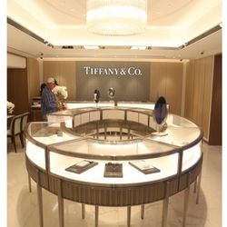 Tiffany & Co. - Tiffany & Co. Boutique at Reinhold Plaza Las Américas