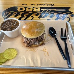 The Big Bib BBQ - New Braunfels - Chopped brisket sandwich