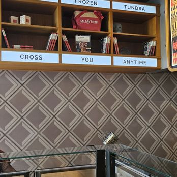 Salt & Straw - Order counter area - Ice Cream & Frozen Yogurt Near Me - San Francisco, California Salt & Straw - Order counter area - Ice Cream & Frozen Yogurt Near Me - San Francisco, California