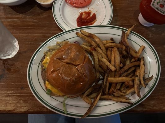 Greens Irish Pub by null