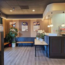 Mom's Tofu House - Newly remodeled interior