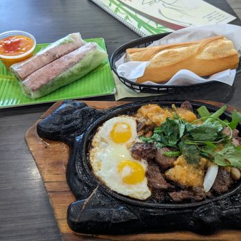 Nho Kitchen - Vietnamese Near Me - Fresno, California