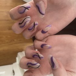 Homecoming Nails