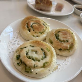 MingHin Cuisine - Scallion bread - Dim Sum Near Me - Chicago, Illinois MingHin Cuisine - Scallion bread - Dim Sum Near Me - Chicago, Illinois
