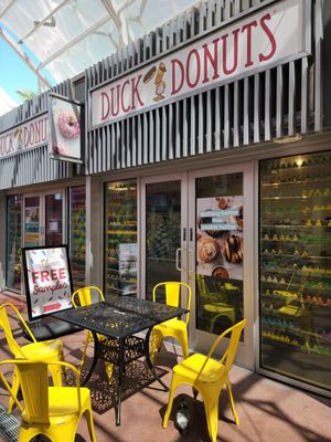Duck Donuts by null