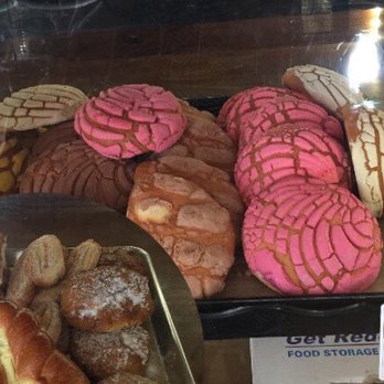 El Castillo Bakery - Conchas - Bakeries Near Me - Jacksonville, Florida