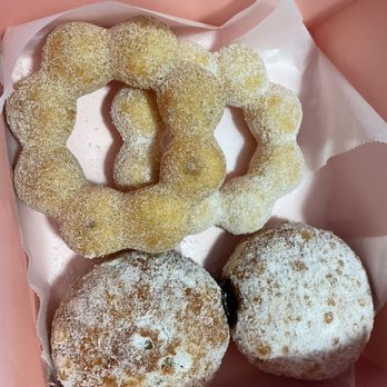 Dot & Dough - $15 for 4 donuts - Desserts Near Me - Eastvale, California