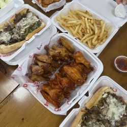 American Deli Duluth - Wings and Fries Combo