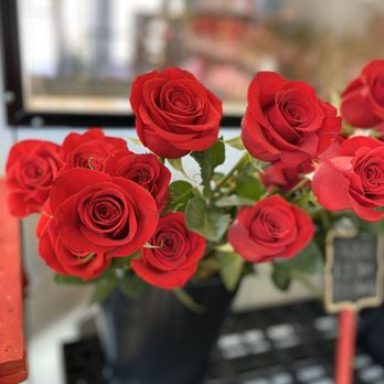 La Fleur Fresh Flower Market - Florists Near Me - Austin, Texas La Fleur Fresh Flower Market - Florists Near Me - Austin, Texas