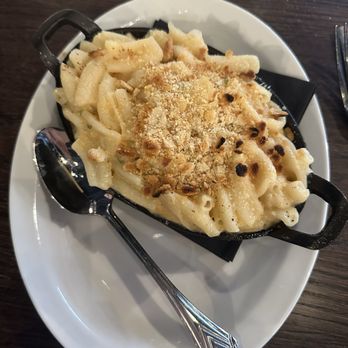 Wolf & Company - Mac & cheese - Cocktail Bars Near Me - Chicago, Illinois Wolf & Company - Mac & cheese - Cocktail Bars Near Me - Chicago, Illinois