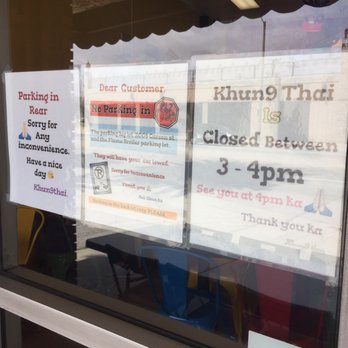 Khun 9 Thai Kitchen - No parking in the Flame Broiler's parking lot - Thai Near Me - Torrance, California