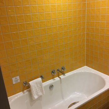 Clayton Hotel - Hotels Near Me - Chiswick, XGL