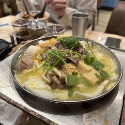 Golden Spicy Beef Hot Pot Golden Spicy Beef Hot Pot