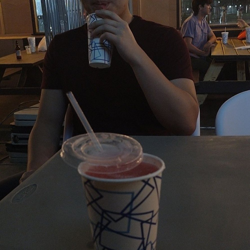 Strawberry daiquiri slushie Strawberry daiquiri slushie