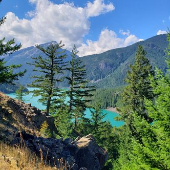 North Cascades Highway - Diablo Lake.