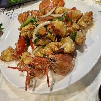 Ye’s Seafood House - Ginger Scallion Lobster - Seafood Near Me - Ellicott City, Maryland