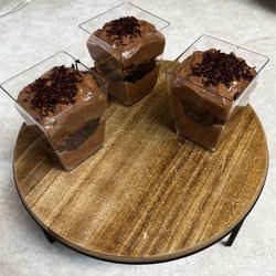 808 Cheesecake & Hawaiian Shave ICE - Chocolate moose crunch cake