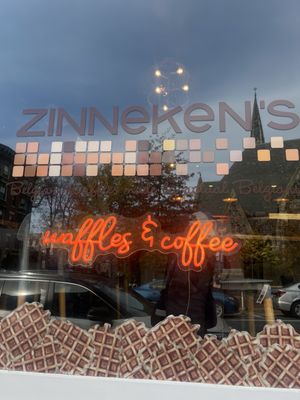 Zinneken's Belgian waffles | Harvard square by null