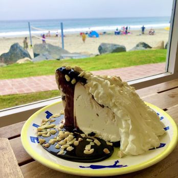 Jake's - Hula Pie with a beach view - New American Near Me - Del Mar, California Jake's - Hula Pie with a beach view - New American Near Me - Del Mar, California